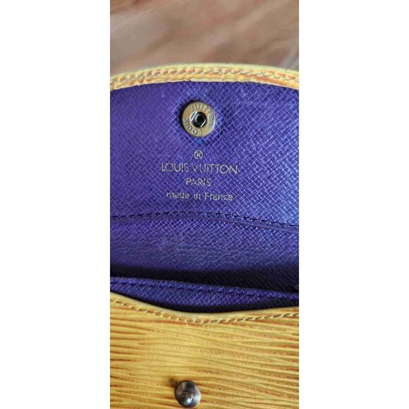 Louis Vuitton Yellow Epi Leather Rosalie Coin Pouch/ Card Holder - Picture 2 of 8